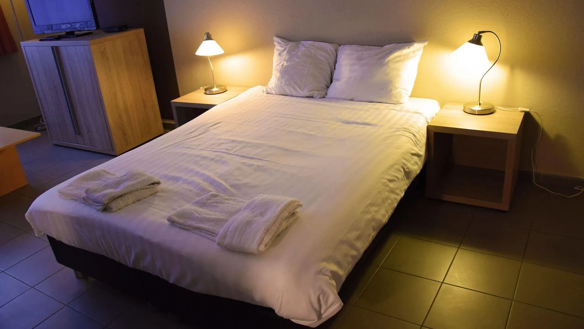 City Apartments Antwerpen 0*, Anvers